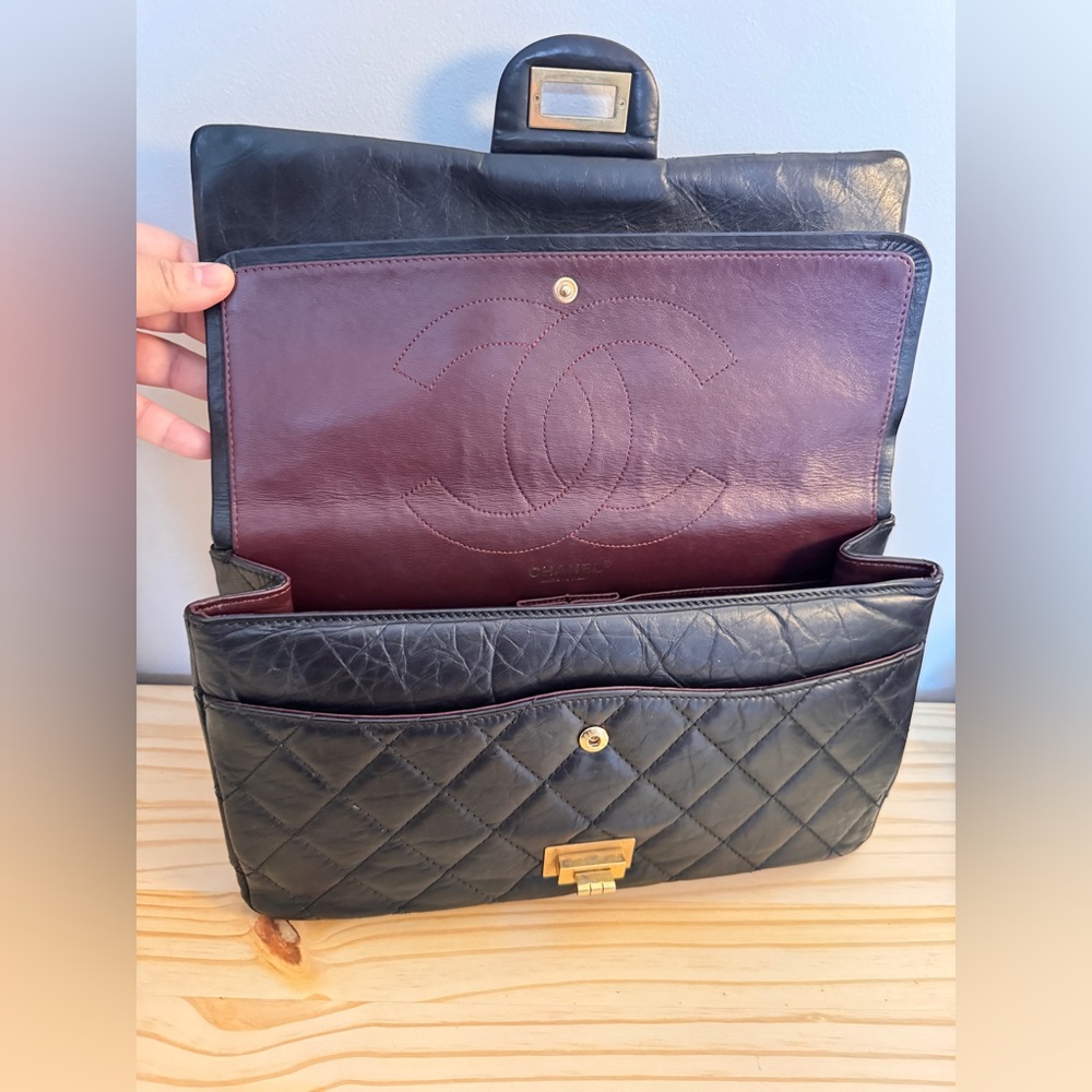 Authentic Chanel 2.55 calfskin medium size 226 Quilted double flap Bag - Picture 12 of 16